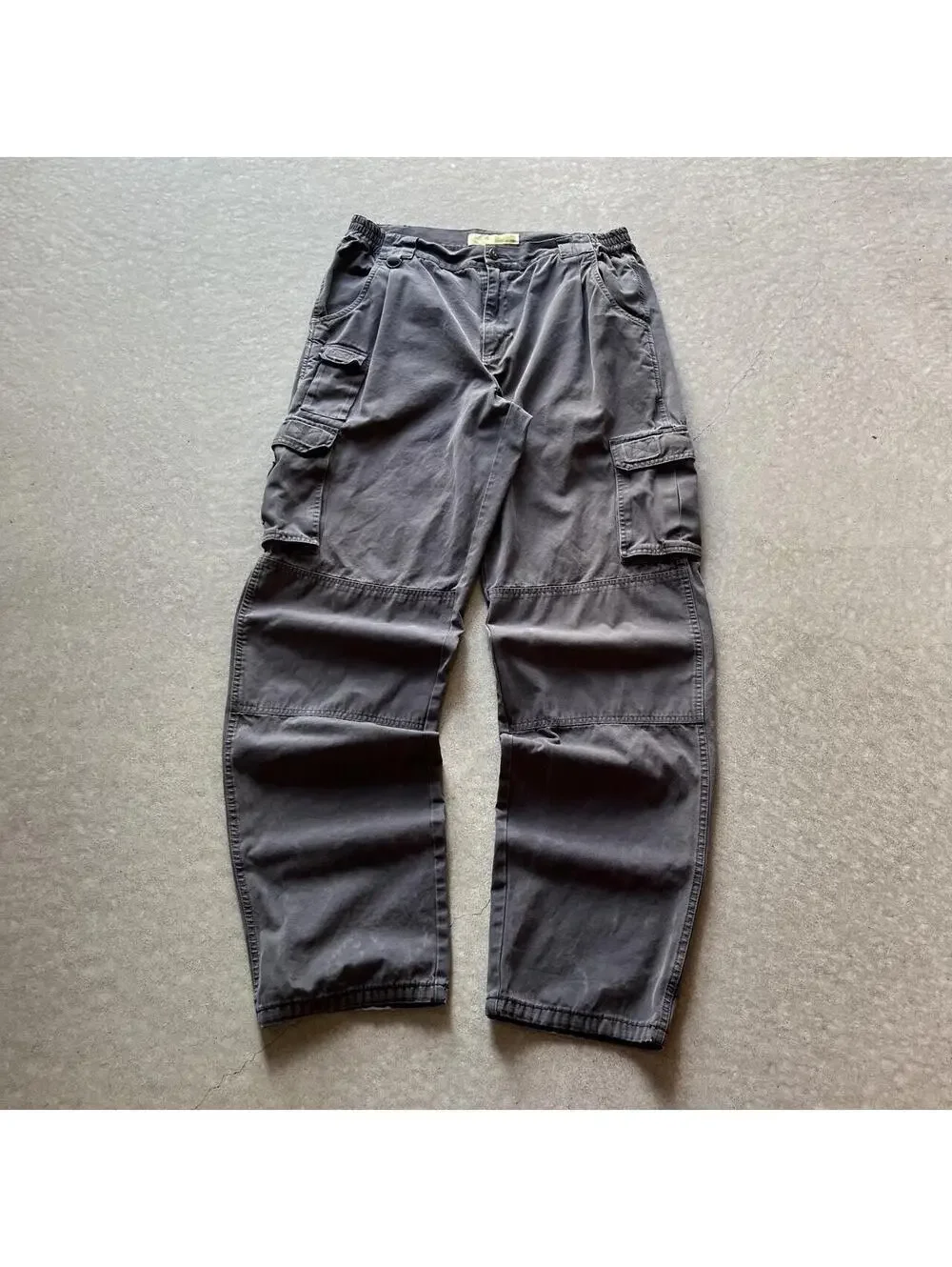 Vintage Y2K Cabela’s Gray Trail Hiker Cargo Pants